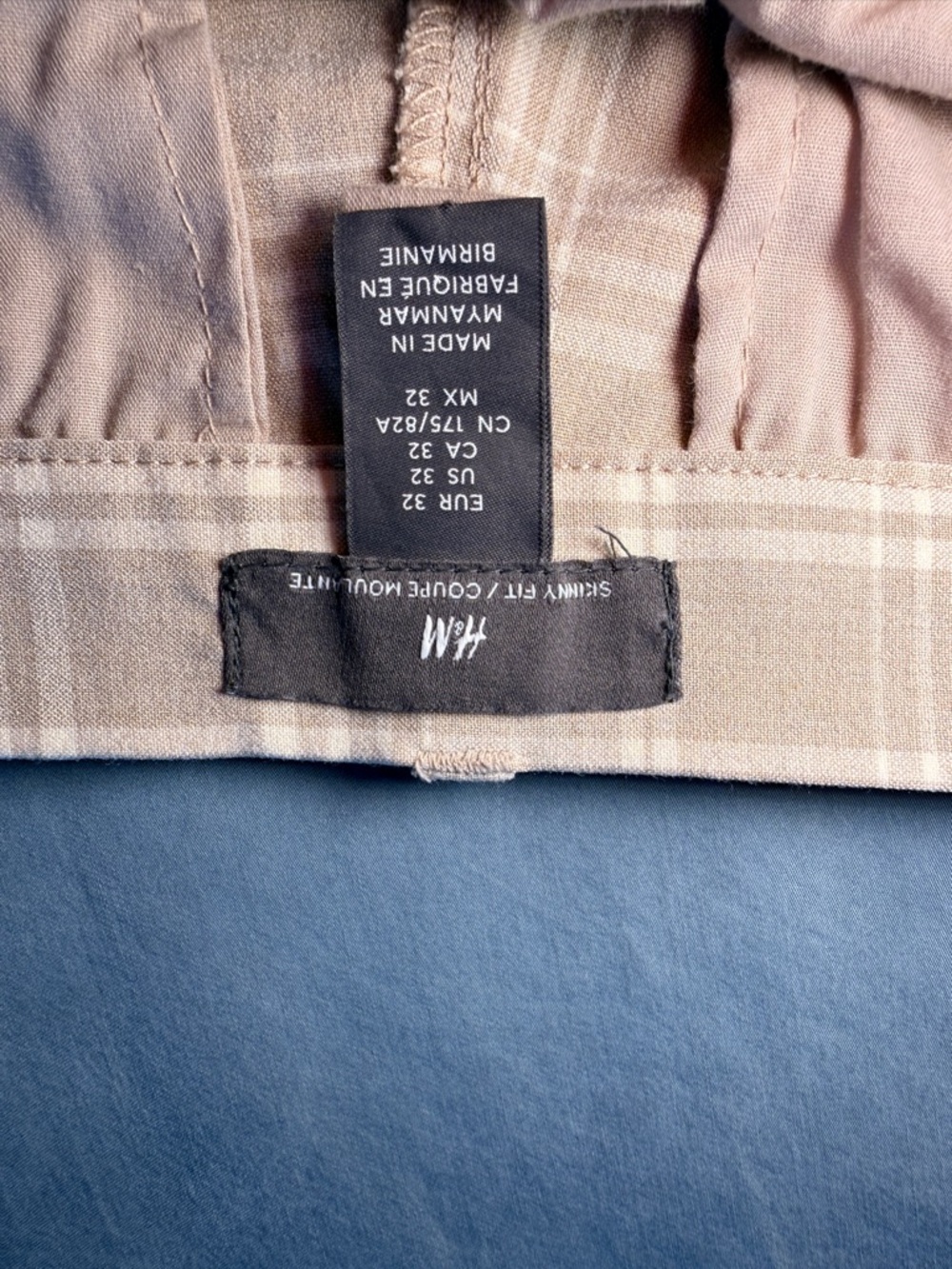 H&M Beige Plaid Chinos - Picture 3 of 7